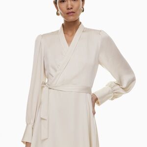 NWT Aritzia Babaton Hyde Mini Dress Matte Pearl Balletcore